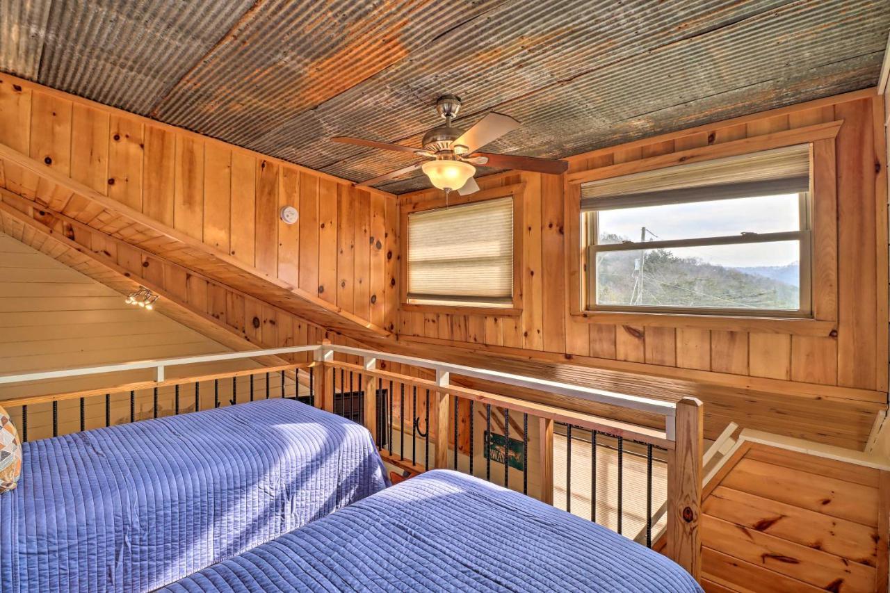 Pet-Friendly Studio With Loft And Mountain Views! Ngoại thất bức ảnh